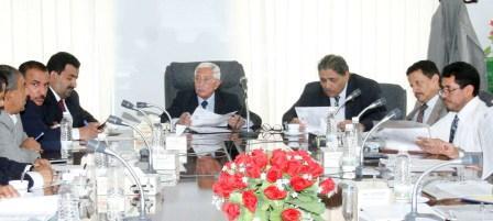 اجتماع اللجنة العليا للمناقصات أمس